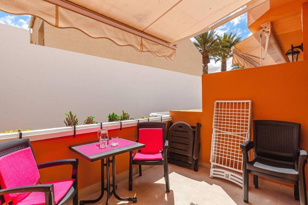 Tenerife Royal Gardens One Bedroom Apartment Playa de las Américas Exterior foto
