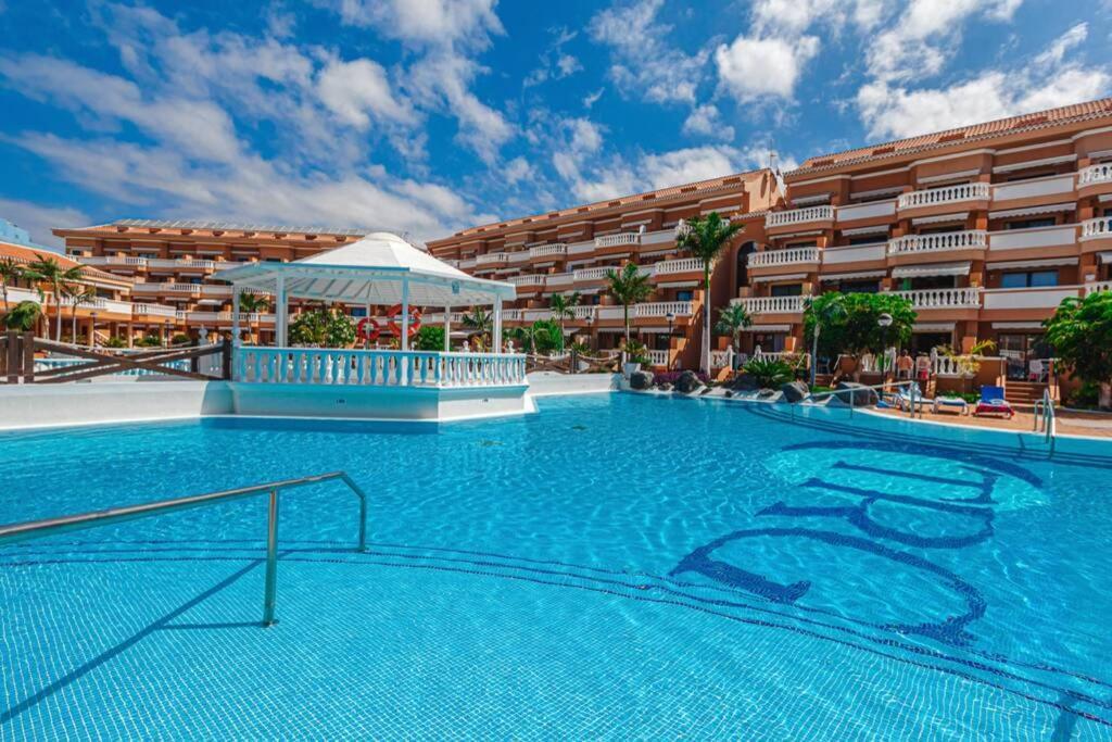 Tenerife Royal Gardens One Bedroom Apartment Playa de las Américas Exterior foto
